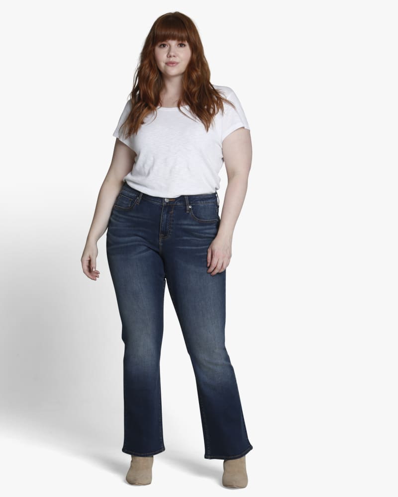 Plus size model wearing  by Vigoss | Dia&Co | dia_product_style_image_id:133533